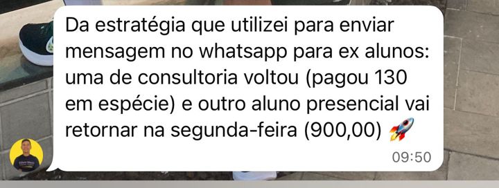 Aluno: mensagem no WhatsApp para ex-alunos